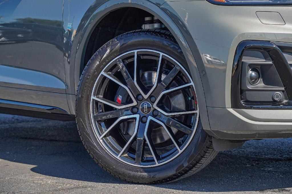 used 2024 Audi SQ5 car, priced at $60,300