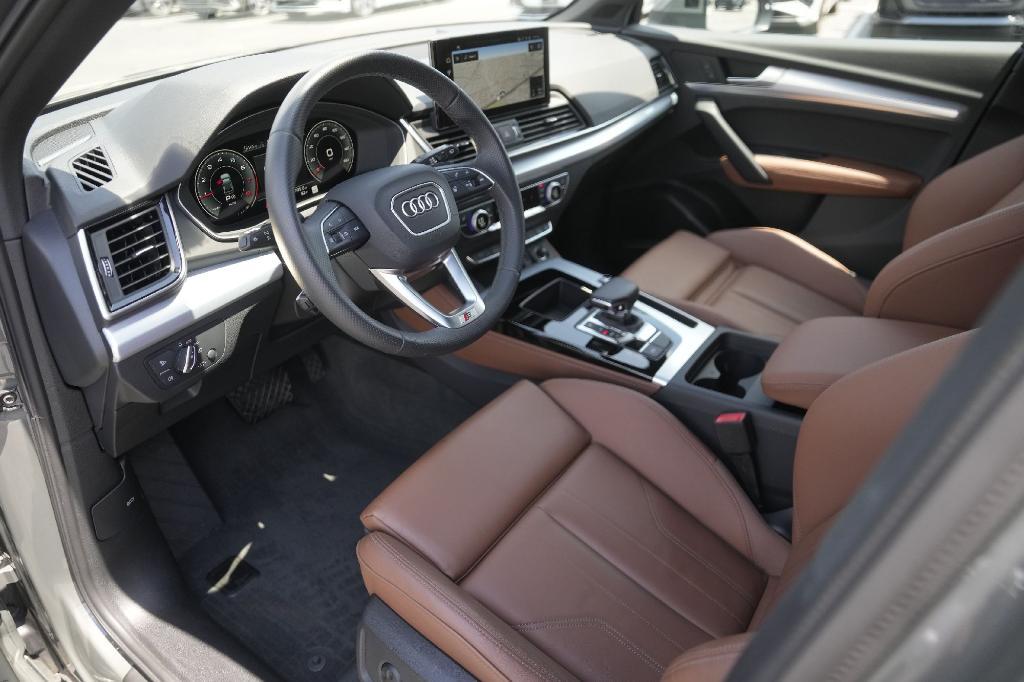 used 2025 Audi Q5 car, priced at $49,900
