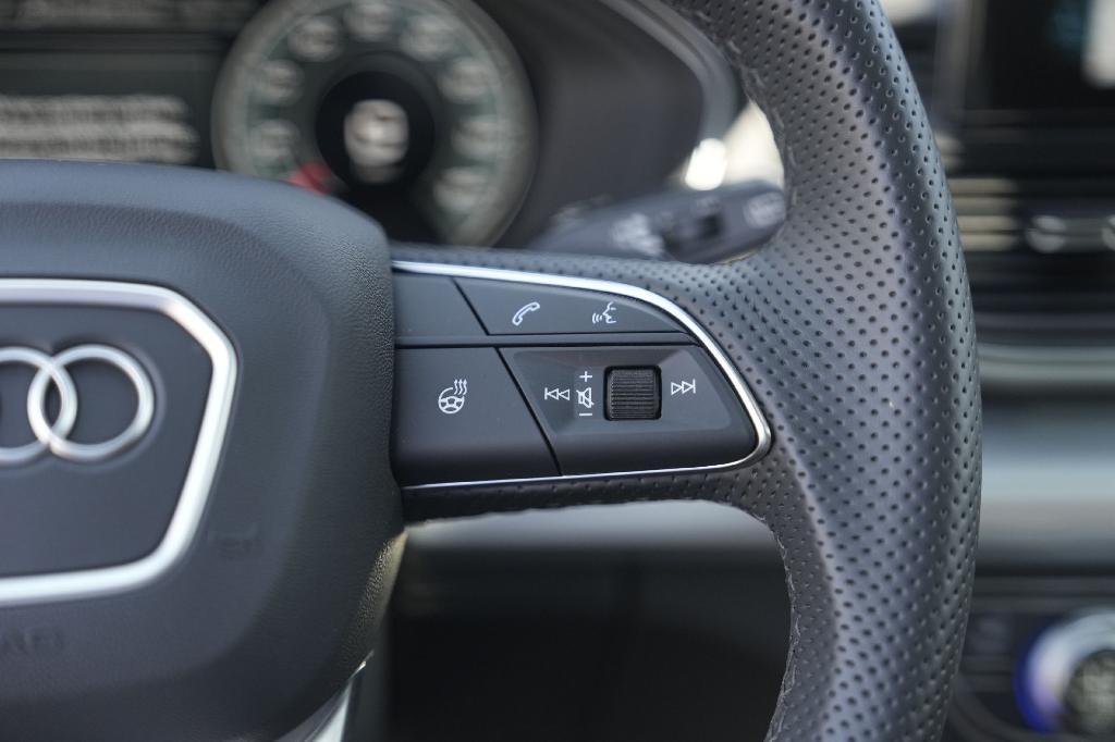 used 2025 Audi Q5 car, priced at $49,900