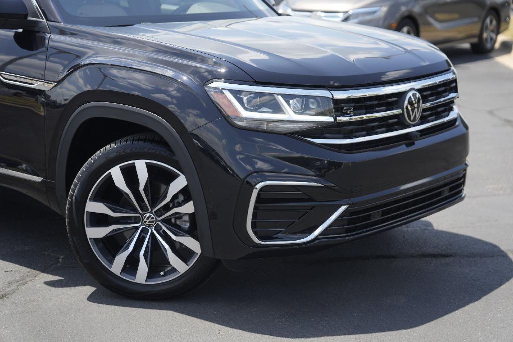 used 2022 Volkswagen Atlas Cross Sport car, priced at $35,220