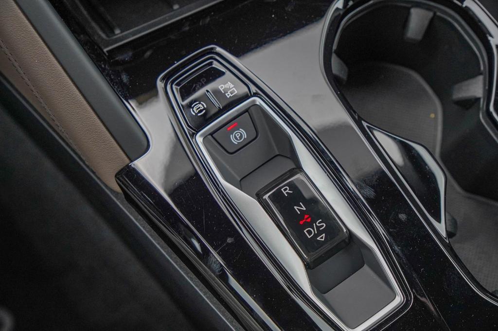 new 2025 Audi Q5 car, priced at $56,126