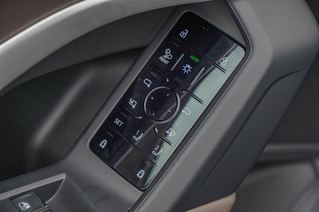 new 2025 Audi Q5 car, priced at $56,126