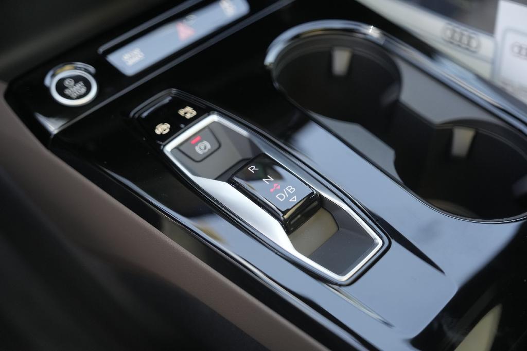 new 2025 Audi A6 e-tron car, priced at $64,392