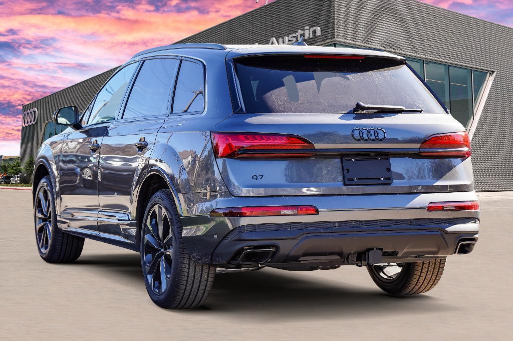 new 2025 Audi Q7 car, priced at $69,448