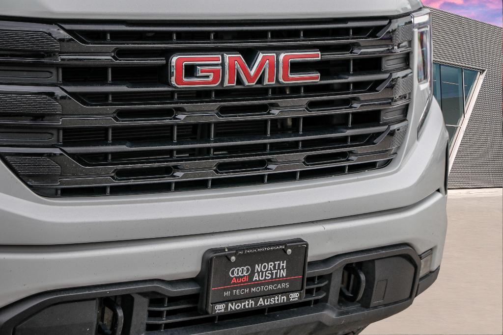 used 2022 GMC Sierra 1500 car, priced at $43,318