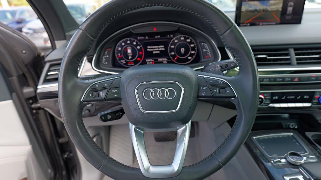used 2018 Audi Q7 car, priced at $22,414