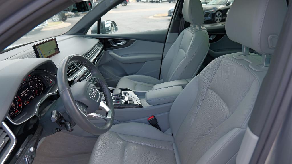 used 2018 Audi Q7 car, priced at $22,414
