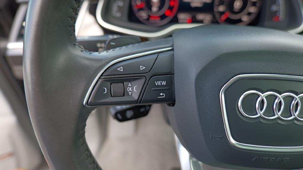 used 2018 Audi Q7 car, priced at $22,414