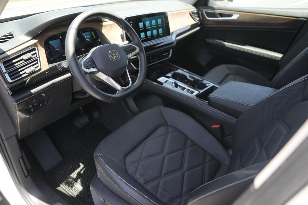 used 2024 Volkswagen Atlas car, priced at $41,300