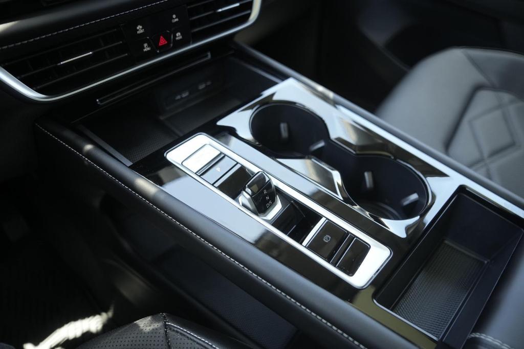 used 2024 Volkswagen Atlas car, priced at $41,300
