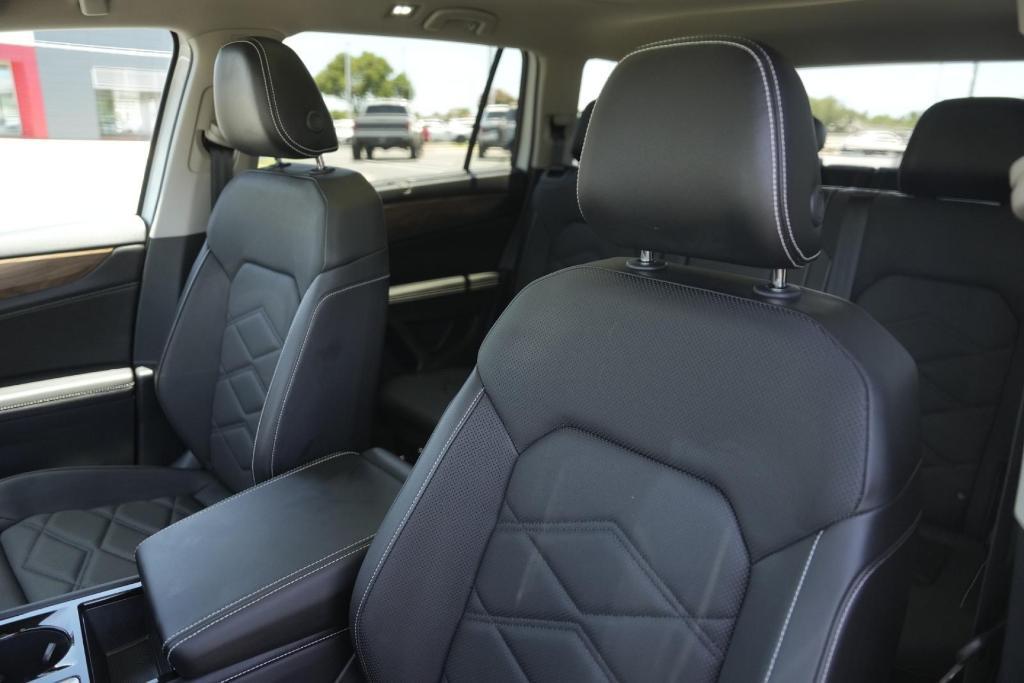used 2024 Volkswagen Atlas car, priced at $41,300