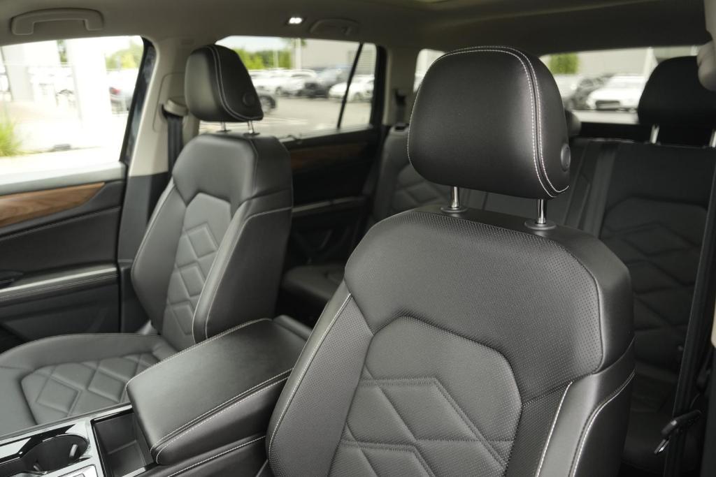 used 2024 Volkswagen Atlas car, priced at $38,656