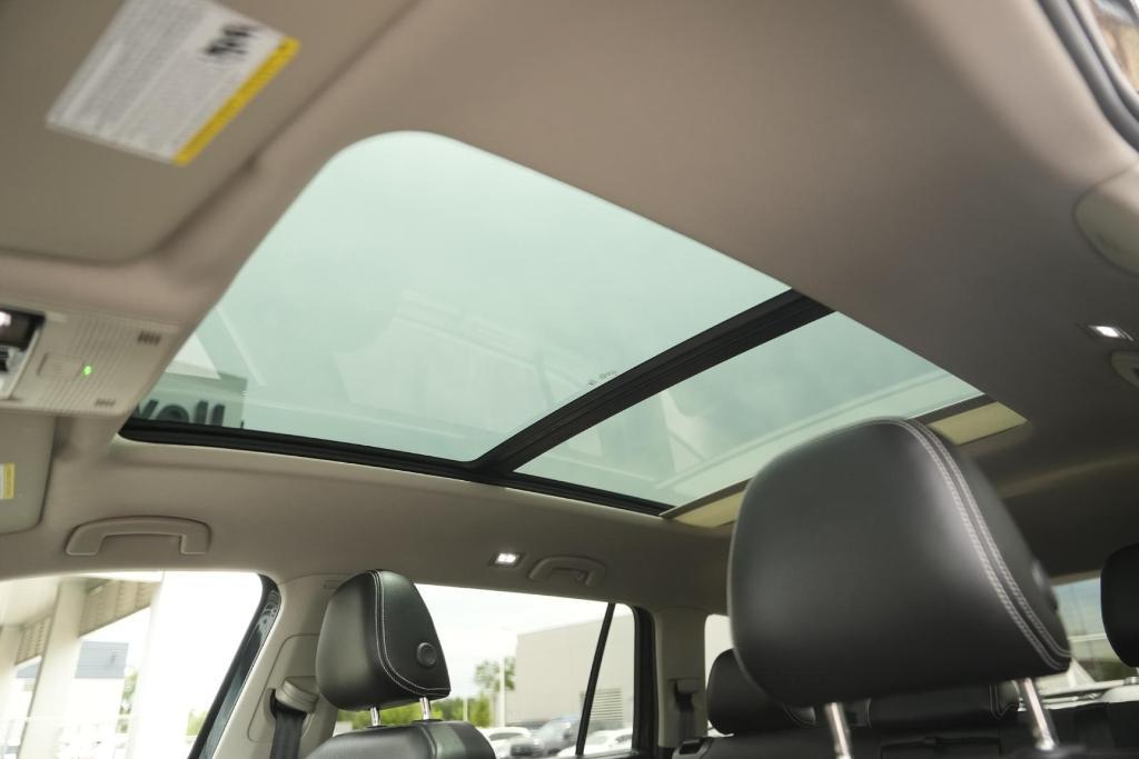 used 2024 Volkswagen Atlas car, priced at $38,656