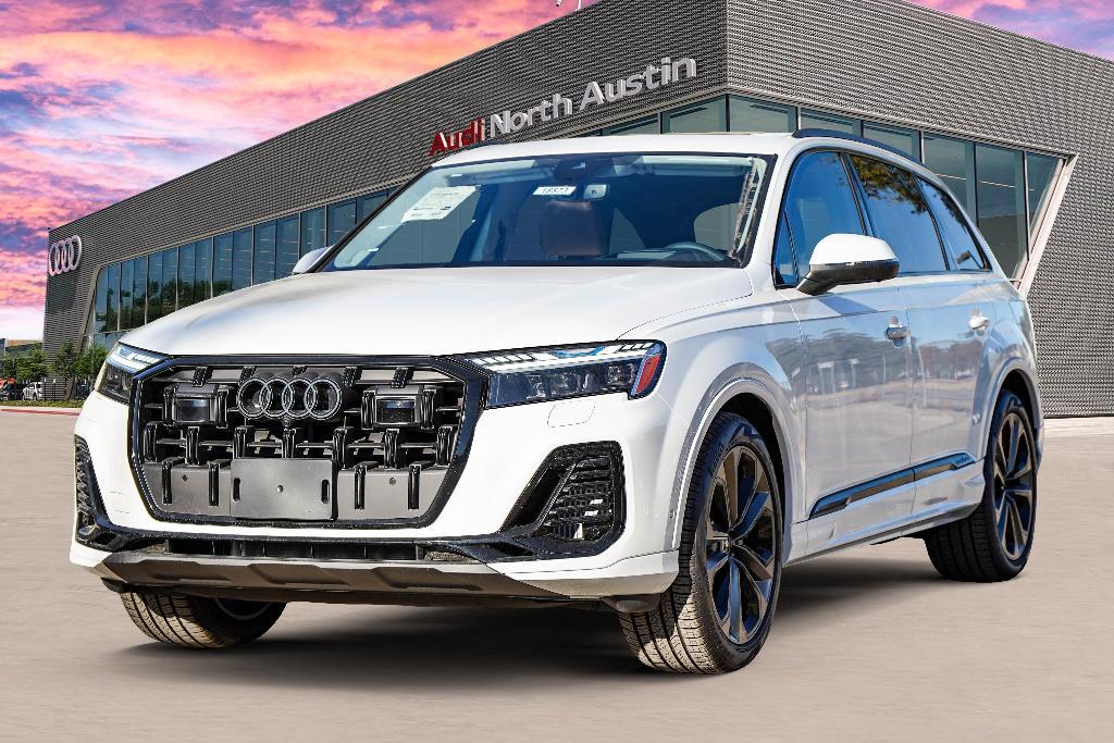 new 2025 Audi Q7 car, priced at $85,310