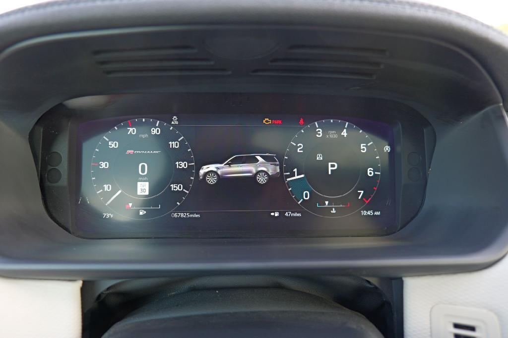 used 2021 Land Rover Discovery car, priced at $31,900