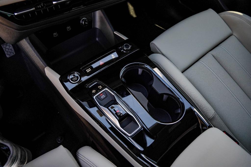 new 2025 Audi Q6 e-tron car, priced at $69,113
