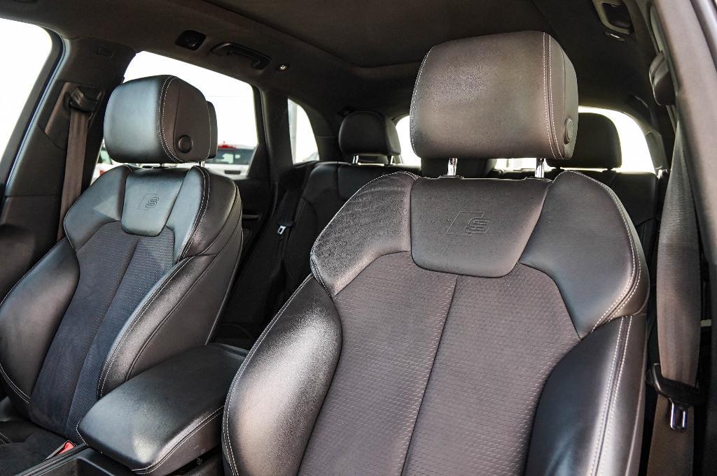 used 2022 Audi SQ5 car, priced at $44,298