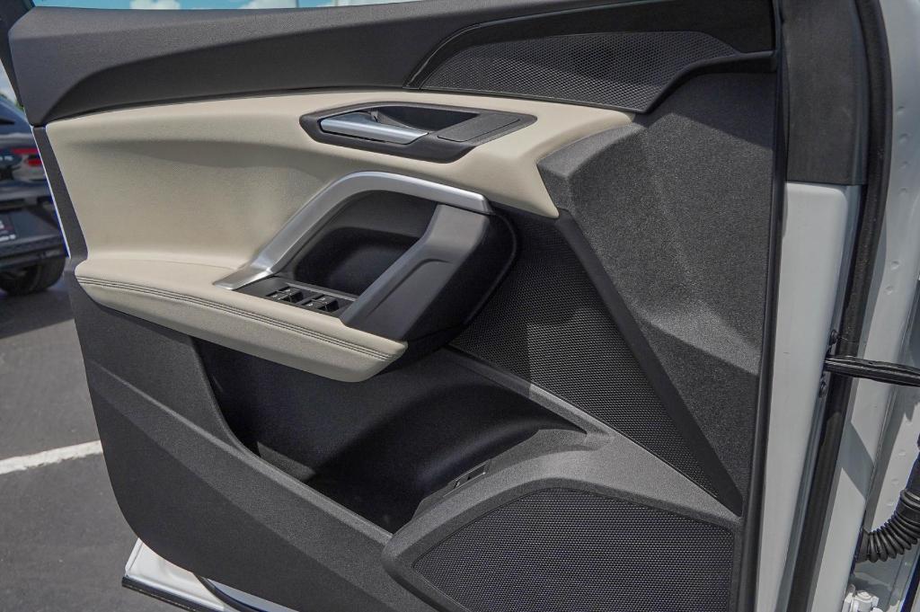 new 2025 Audi Q5 car, priced at $53,731