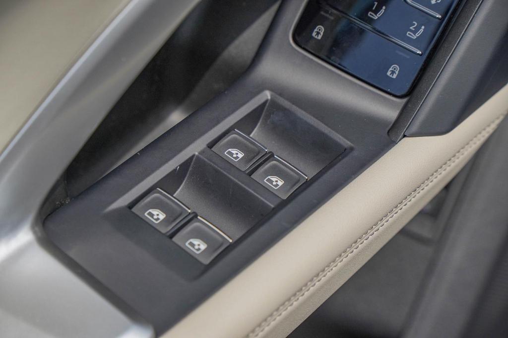 new 2025 Audi Q5 car, priced at $53,731