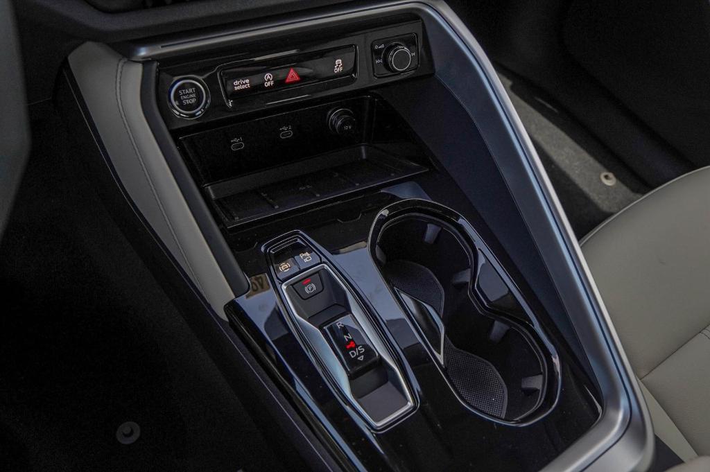 new 2025 Audi Q5 car, priced at $53,731