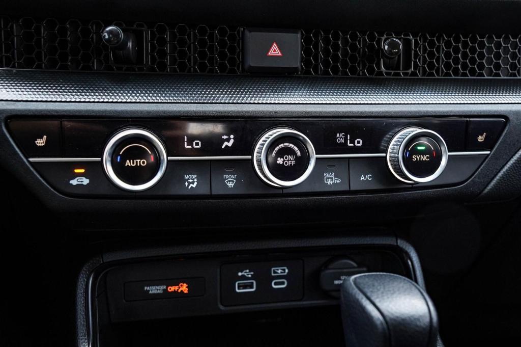 used 2024 Honda CR-V car, priced at $32,109