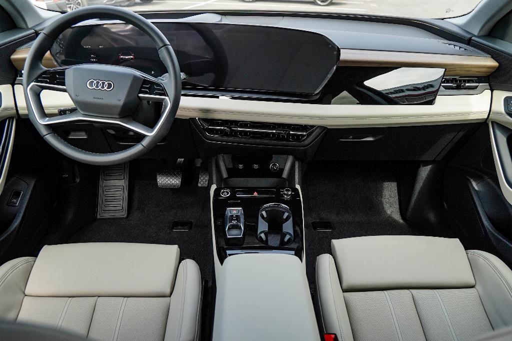 new 2025 Audi Q6 e-tron car, priced at $70,338