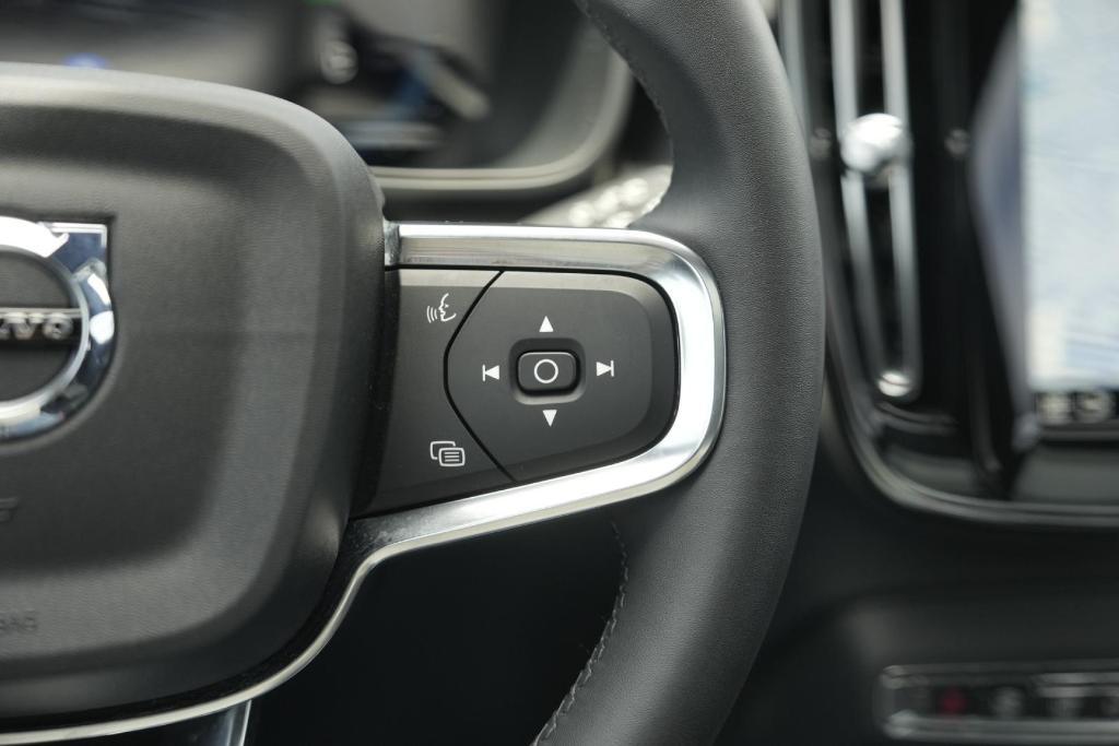 used 2023 Volvo XC40 Recharge Pure Electric car, priced at $34,497