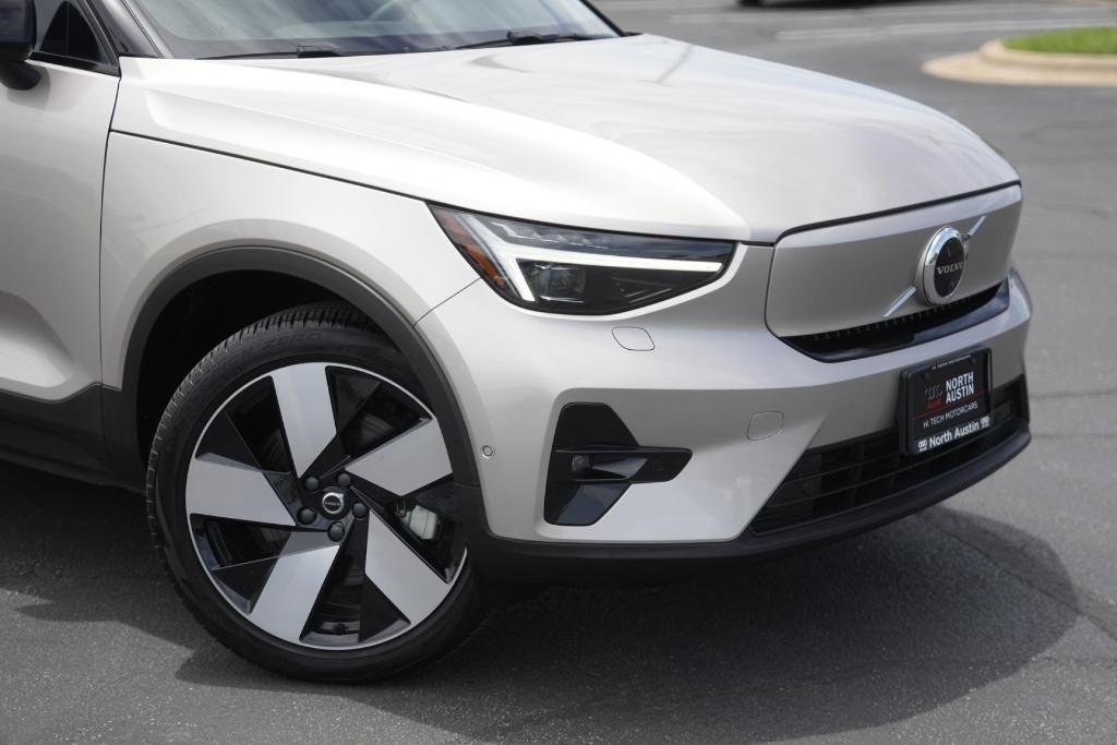 used 2023 Volvo XC40 Recharge Pure Electric car, priced at $34,497