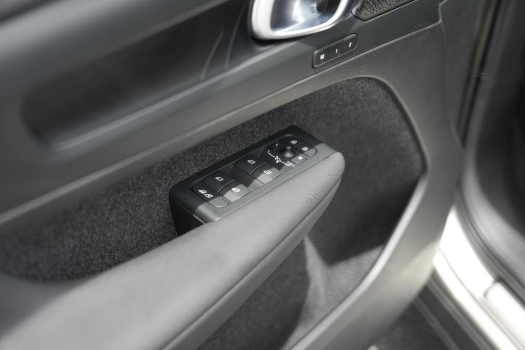 used 2023 Volvo XC40 Recharge Pure Electric car, priced at $34,497