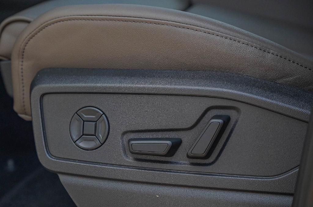 new 2025 Audi Q5 Sportback car, priced at $59,182