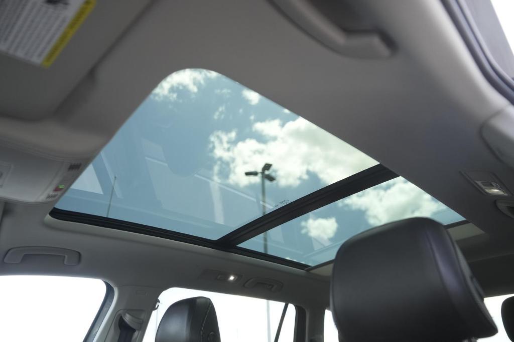 used 2022 Volkswagen Tiguan car, priced at $25,406