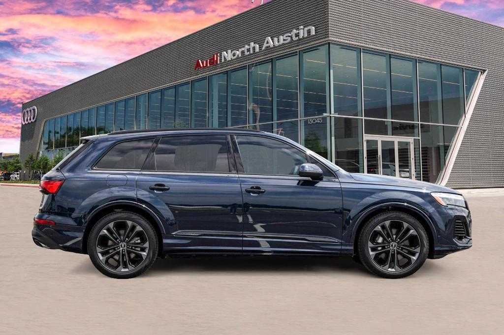 new 2025 Audi Q7 car, priced at $76,563
