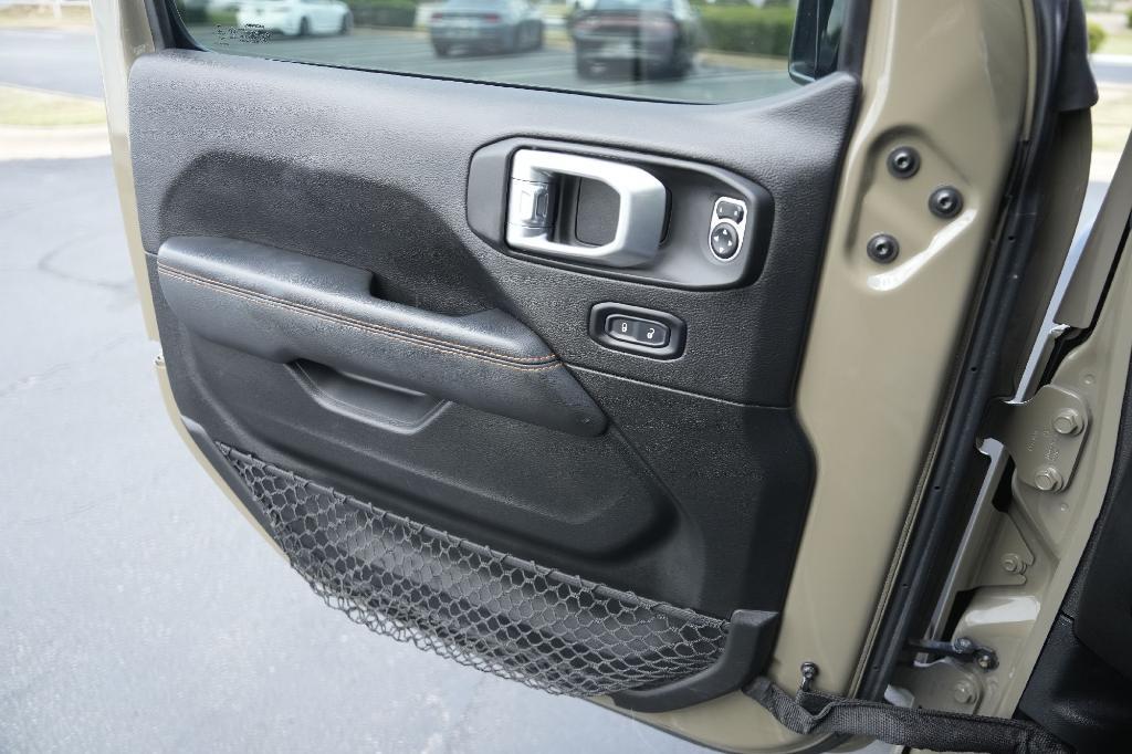 used 2020 Jeep Gladiator car, priced at $36,058
