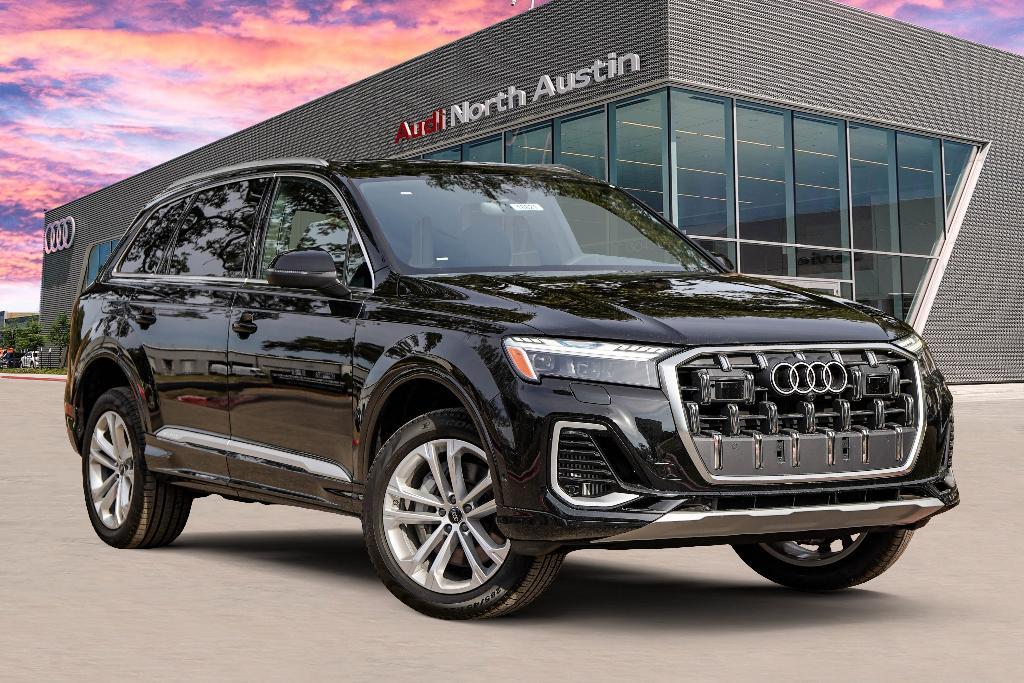 new 2025 Audi Q7 car, priced at $75,795