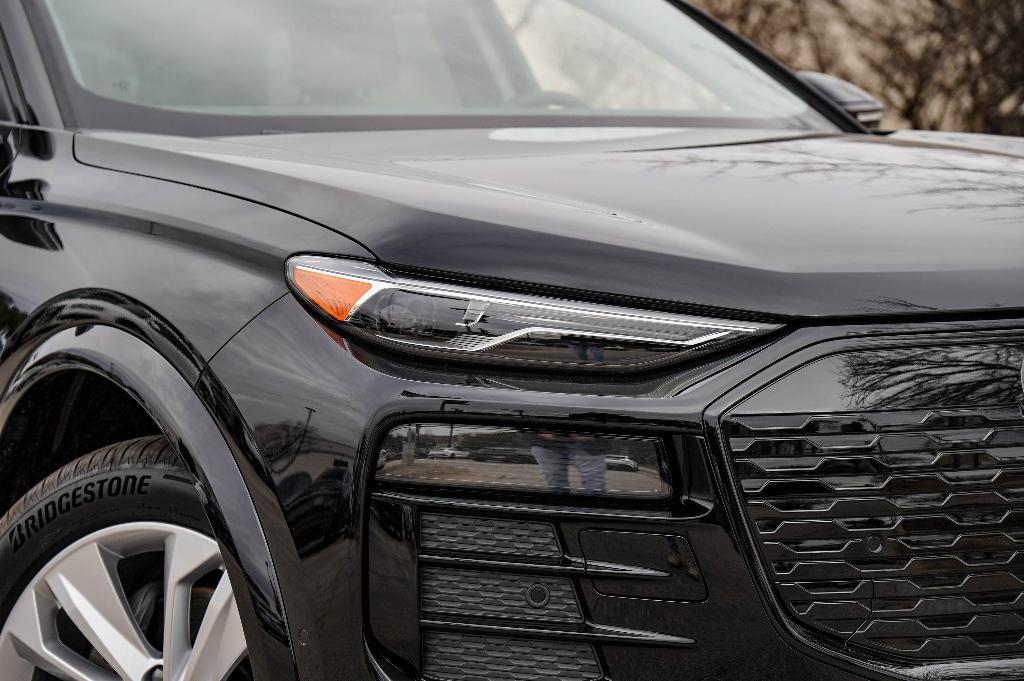 new 2025 Audi Q6 e-tron car, priced at $67,450