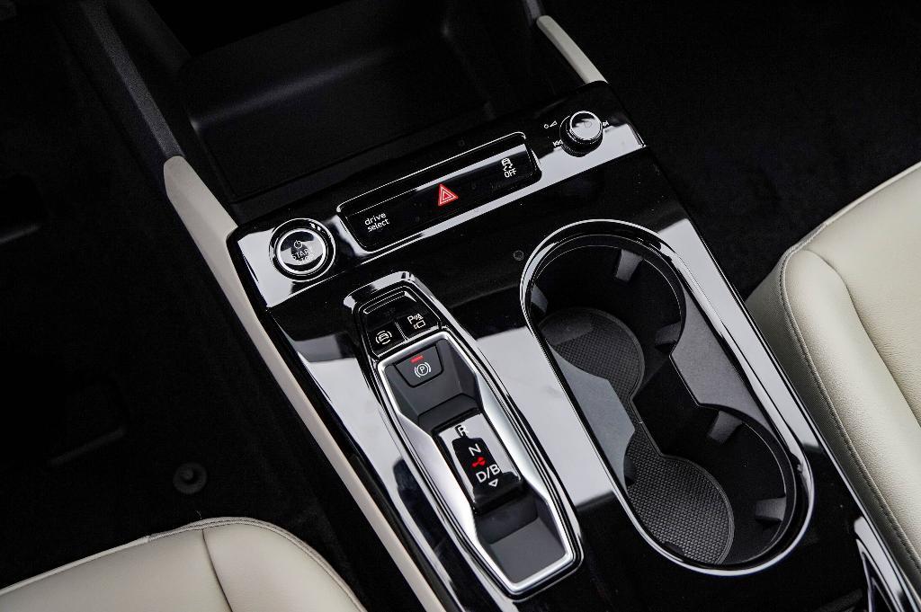 new 2025 Audi Q6 e-tron car, priced at $67,450