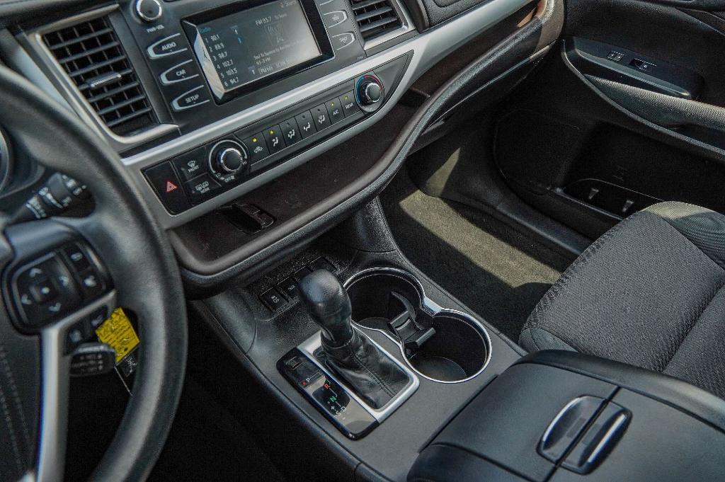 used 2018 Toyota Highlander car, priced at $19,600