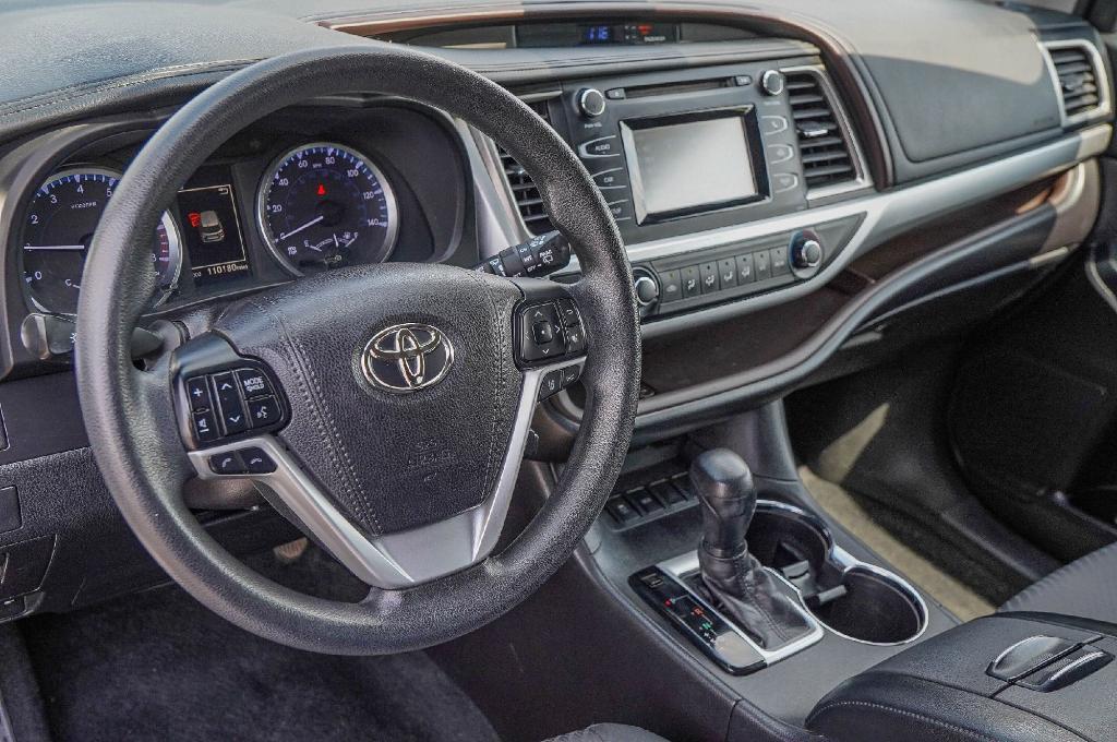 used 2018 Toyota Highlander car, priced at $19,600