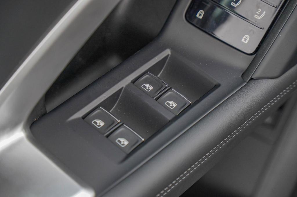 new 2025 Audi Q5 car, priced at $56,707
