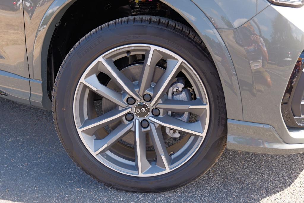 new 2025 Audi Q3 car, priced at $41,499