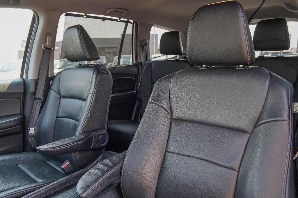 used 2022 Honda Pilot car, priced at $32,200