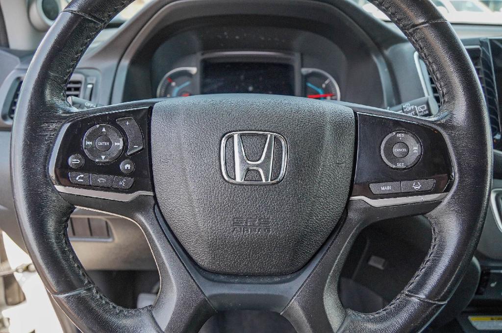 used 2022 Honda Pilot car, priced at $32,200