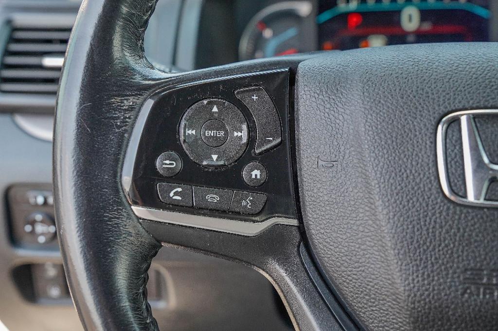 used 2022 Honda Pilot car, priced at $32,200