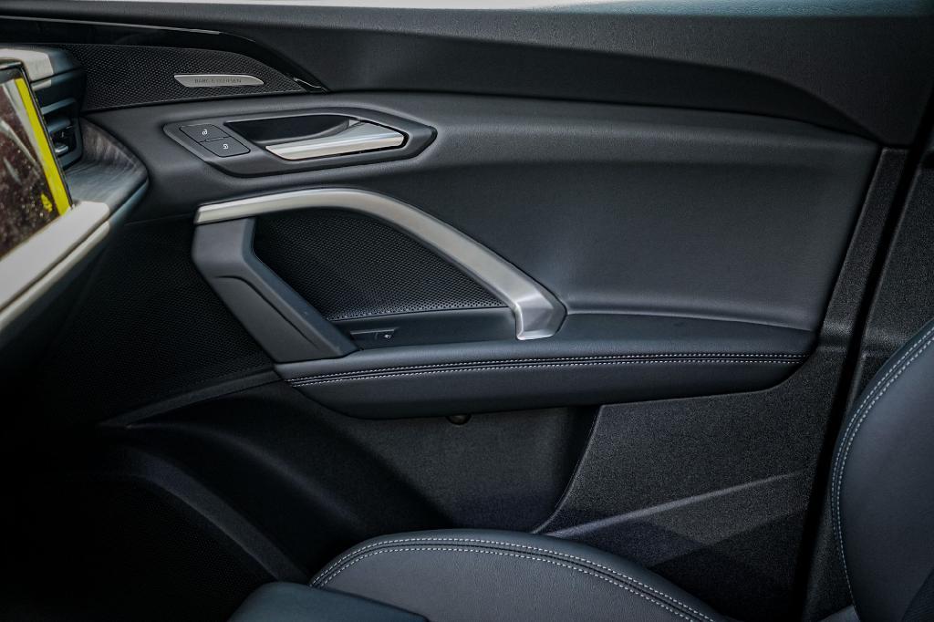 new 2025 Audi Q5 car, priced at $57,825