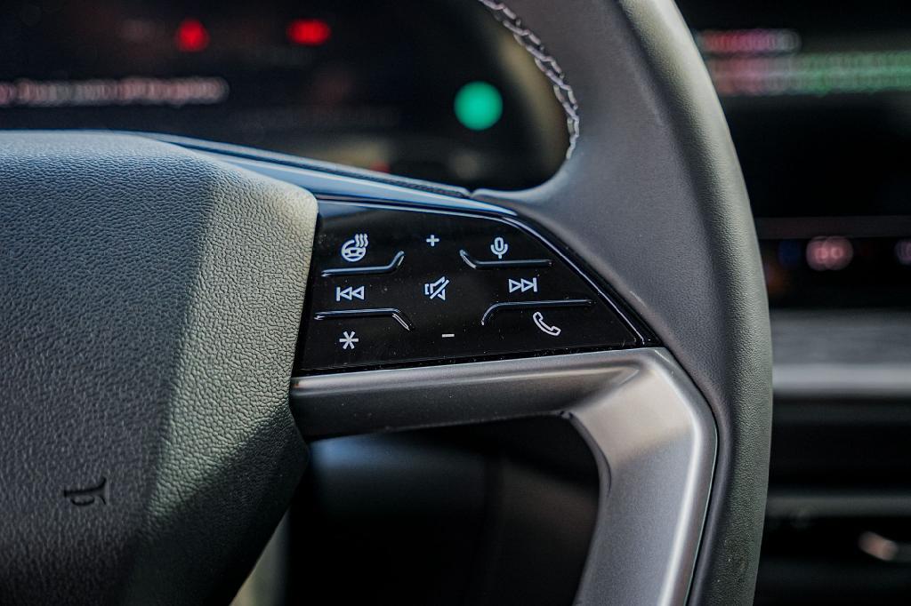 new 2025 Audi Q5 car, priced at $57,825