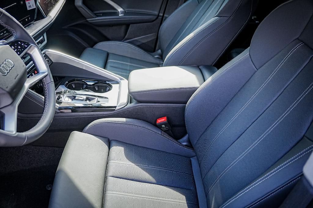 new 2025 Audi Q5 car, priced at $57,825