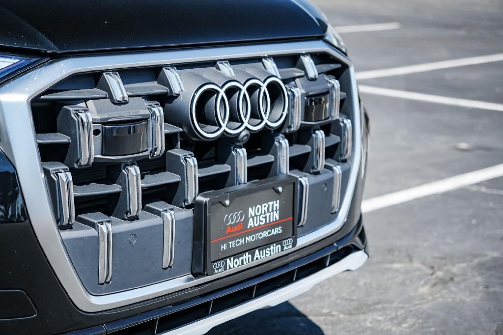 used 2025 Audi Q7 car, priced at $58,172