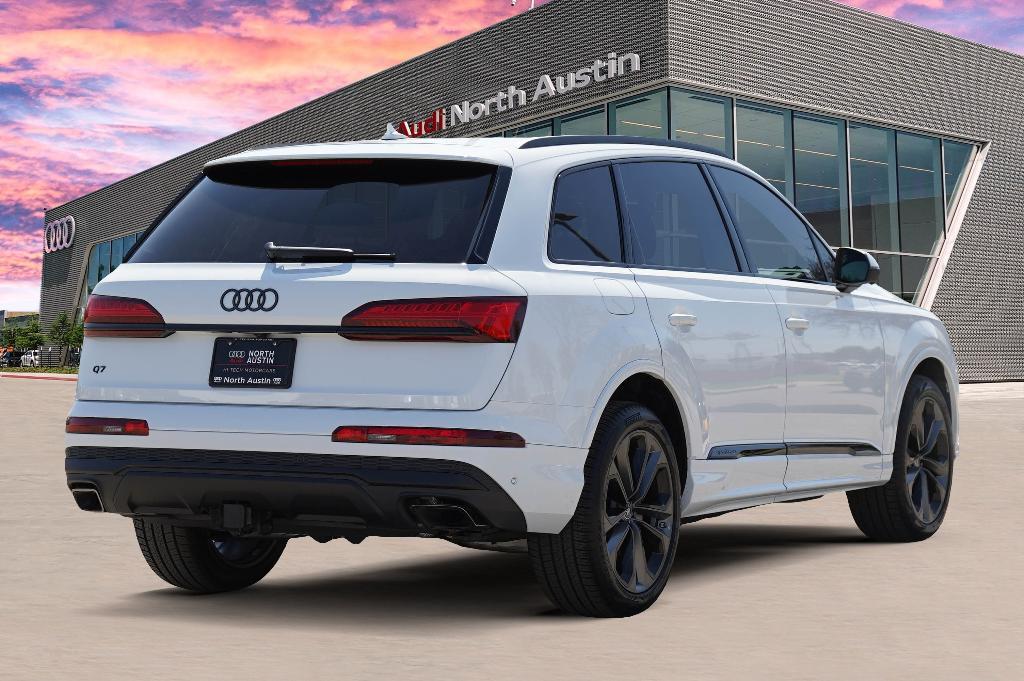 new 2025 Audi Q7 car, priced at $82,395