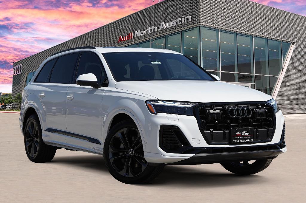 new 2025 Audi Q7 car, priced at $78,200