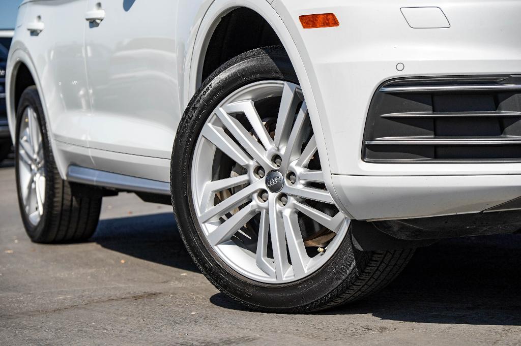 used 2020 Audi Q5 car, priced at $23,298